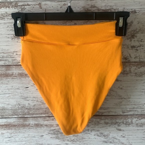 L*space Riding High yellow ribbed high waist bitsy cut swim bottoms size small - Picture 2 of 6